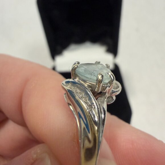 Aquamarine Ring size 8 1/2. Sterling Silver - Picture 8 of 12